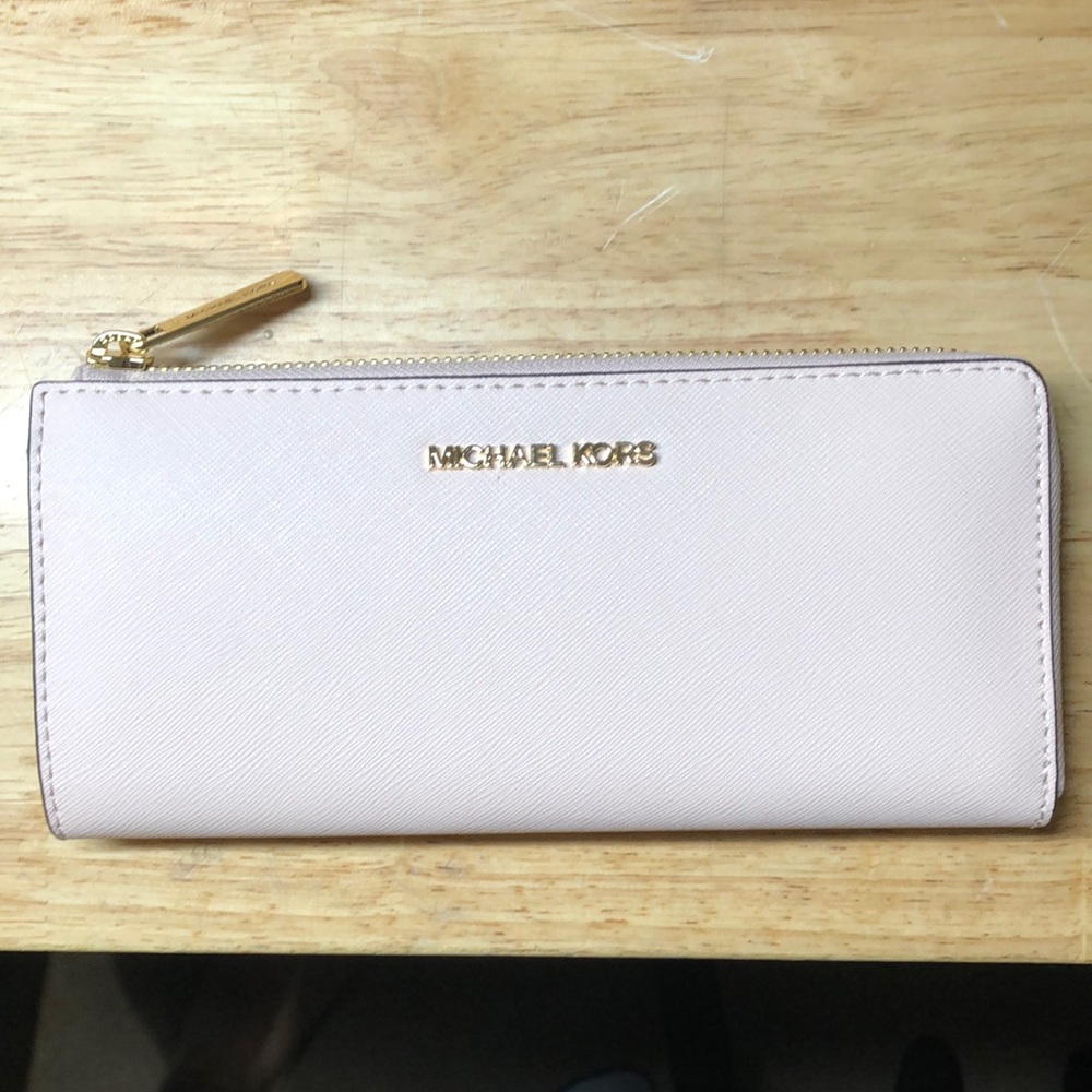 Jet Set Travel Large Saffiano Leather Quarter-Zip Wallet
